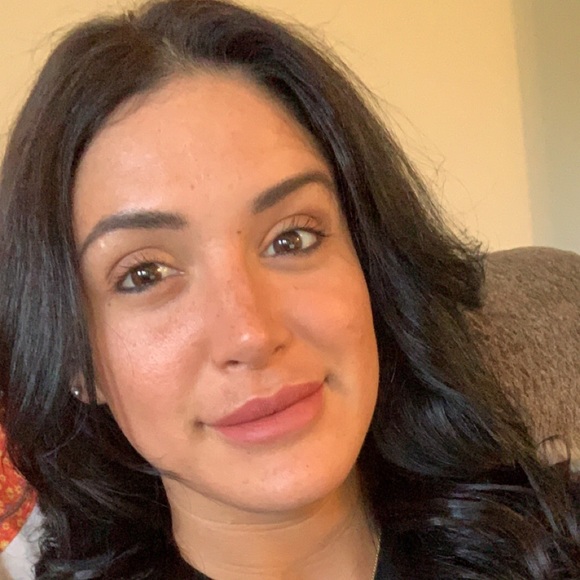 Meet your Posher, Audrey - Picture 3 of 6